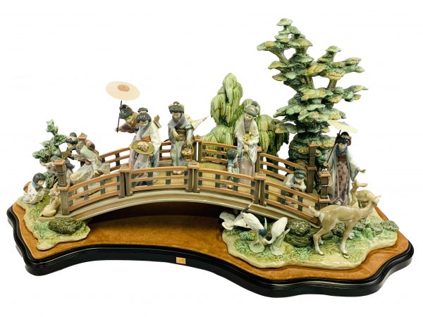 Lladro figure - Oriental Garden model